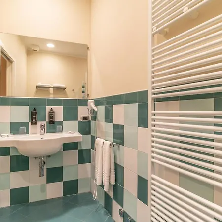 Casa Isolani Luxury Rooms Piazza Maggiore 1 Bologna Exterior photo