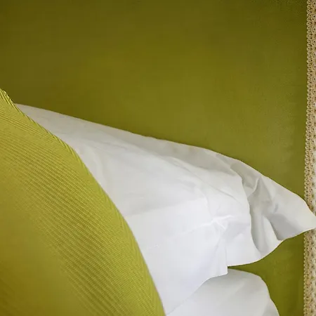 Casa Isolani Luxury Rooms Piazza Maggiore 1 Bologna Exterior photo