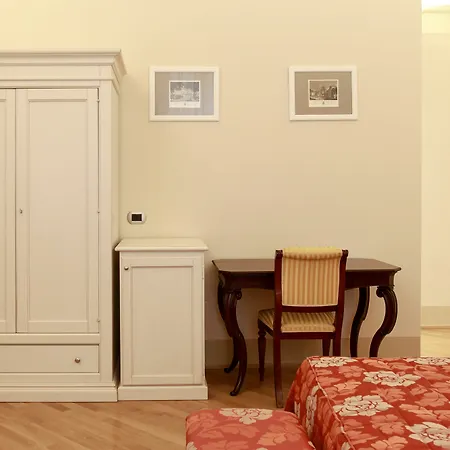 Casa Isolani Luxury Rooms Piazza Maggiore 1 Bologna Exterior photo