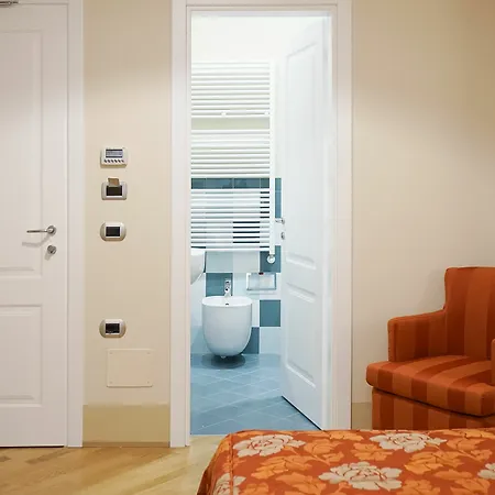 Casa Isolani Luxury Rooms Piazza Maggiore 1 Bologna Exterior photo