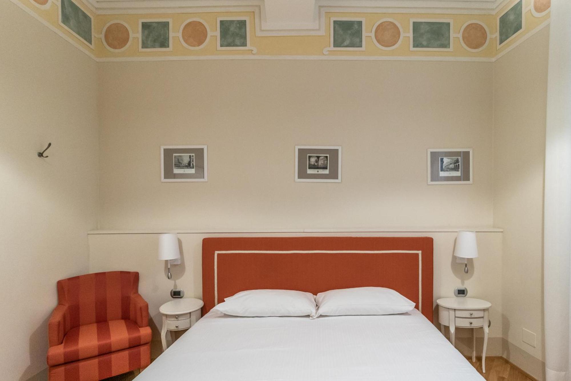 Casa Isolani Luxury Piazza Maggiore 1 2*