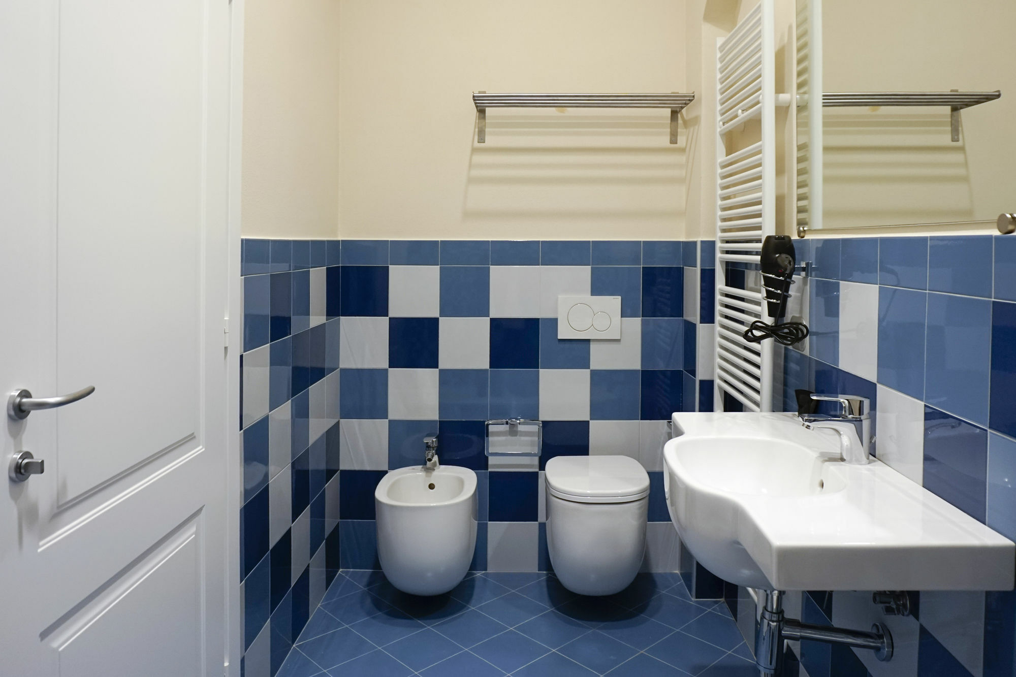 Casa Isolani Luxury Piazza Maggiore 1 Maison d'hôtes